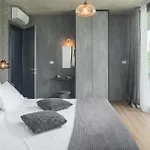 Luxurious In With Sauna