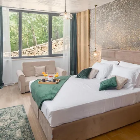 Awesome In Zminj With Wifi Žminj