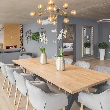 Casa de Férias Awesome In Zminj With Wifi